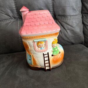 Vintage Old Woman Who Lived in a Shoe Cookie Jar